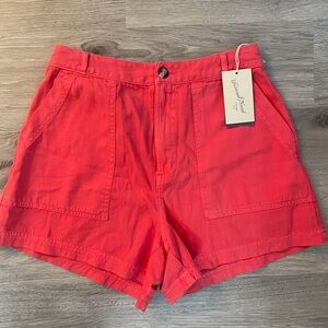 University Thread Shorts- NWT
